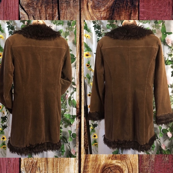 *Valley Girl* Vintage faux fur trim corduroy coat - Picture 2 of 11